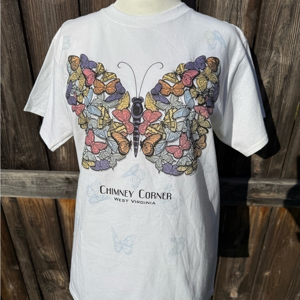 White Butterfly Graphic T-Shirt color changing in the sun, kids large - Picture 1 of 5